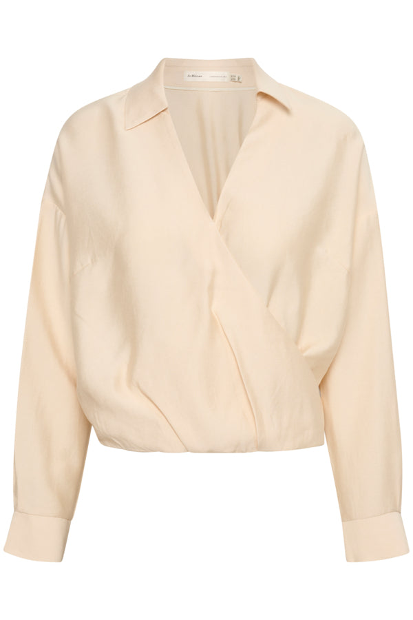 Inwear Sharla blouse in eggshell ecru @ modin