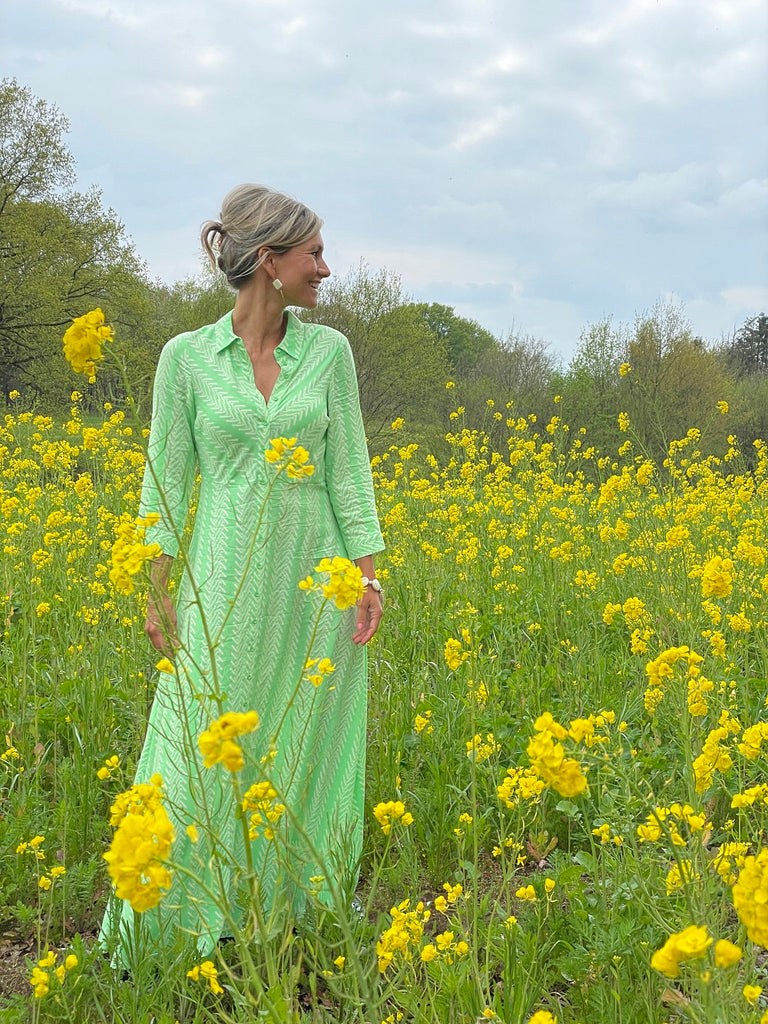 YAS Savanna maxi dress in summer green boho print @ modin