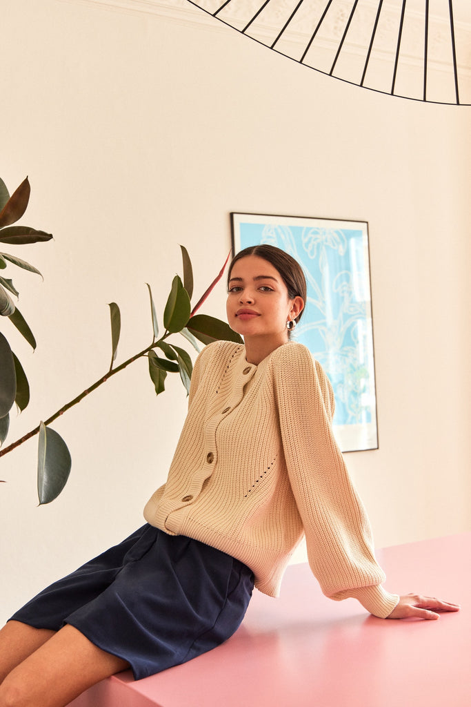 YAS Motella cardigan in biologisch katoen in birch beige @ modin