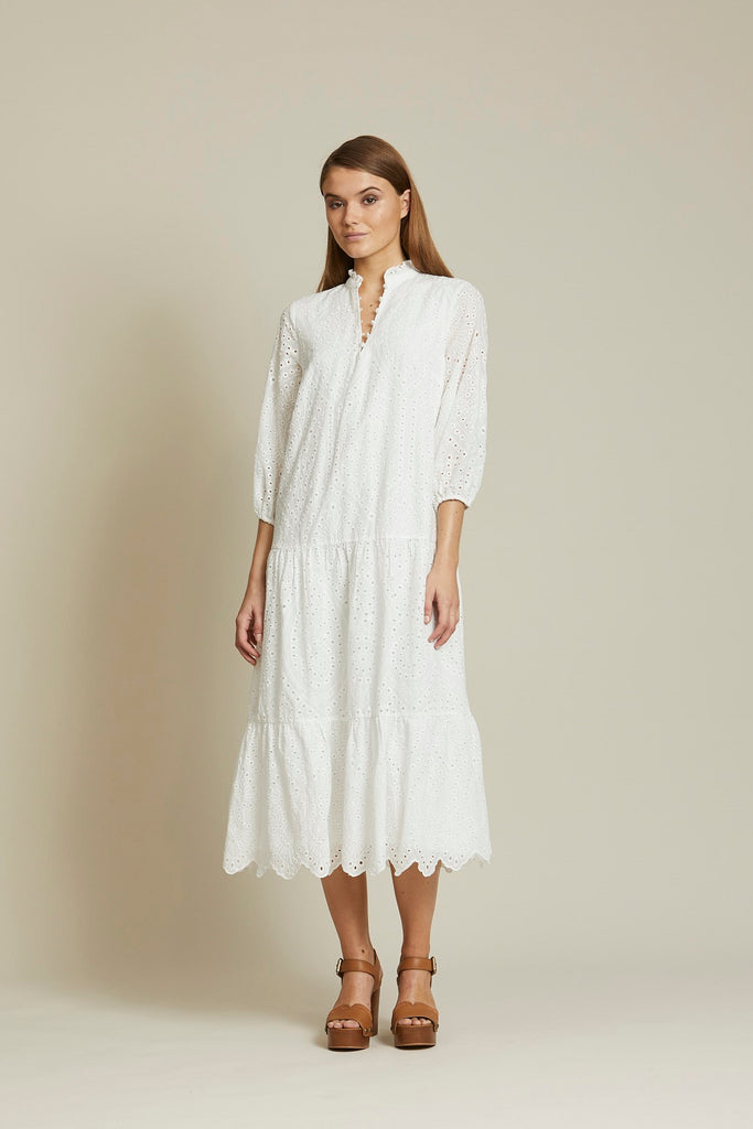 Rue de Femme Mumi dress in white @ modin