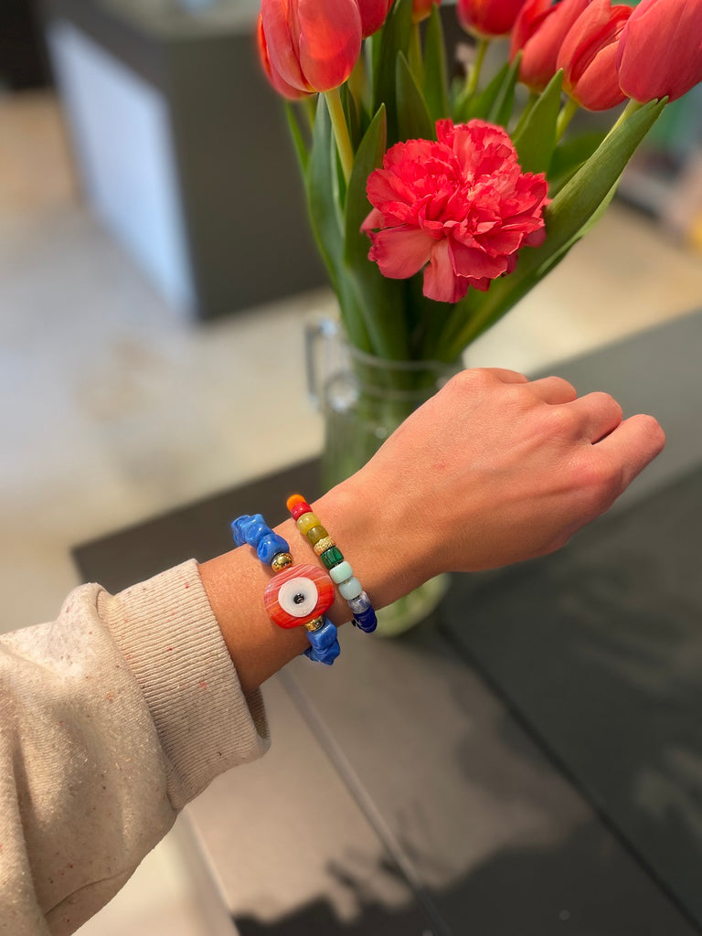 Amber eye light blue red bracelet @ modin