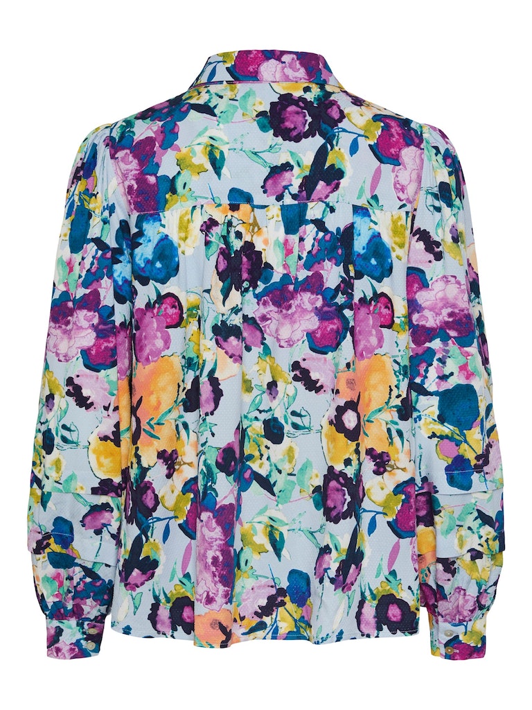 YAS Annina blouse in kentucky blue floral print @ modin