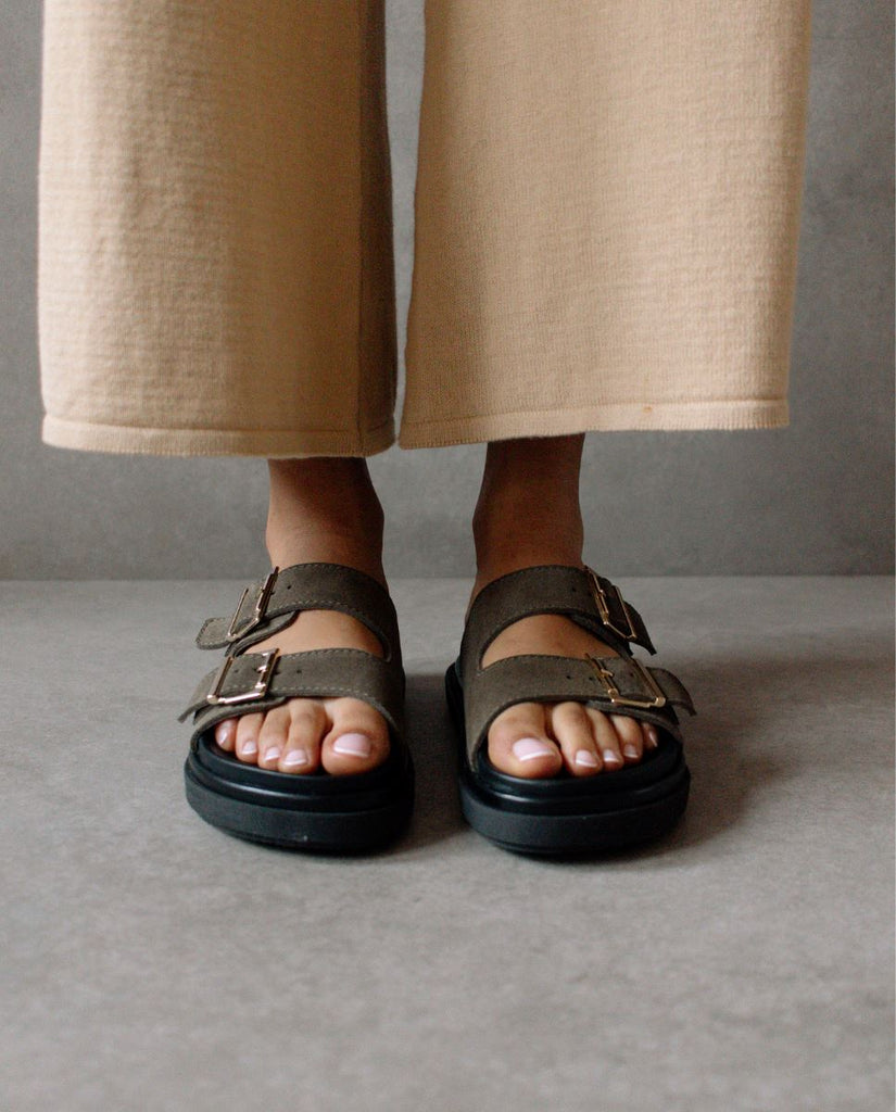 Alohas buckle strap suede chunky sandals in suede khaki @ modin - sustainable leather