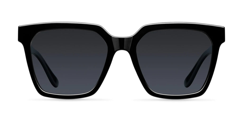 Meller Shaira oversized sunglasses in black @ modin