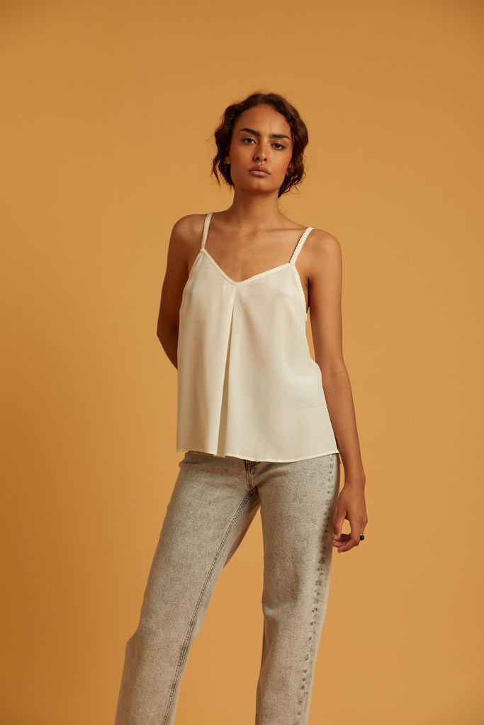 Idano Zuri silk top in ecru @ modin